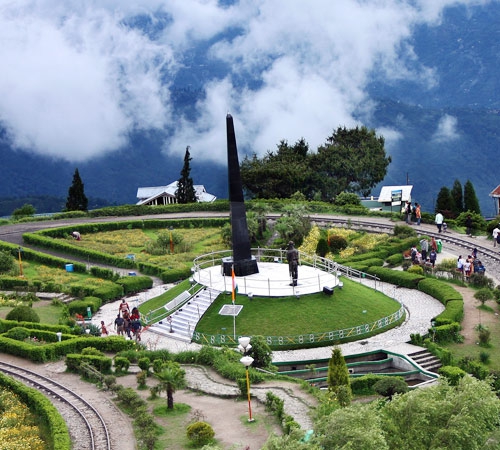 Mesmeric Darjeeling Tour